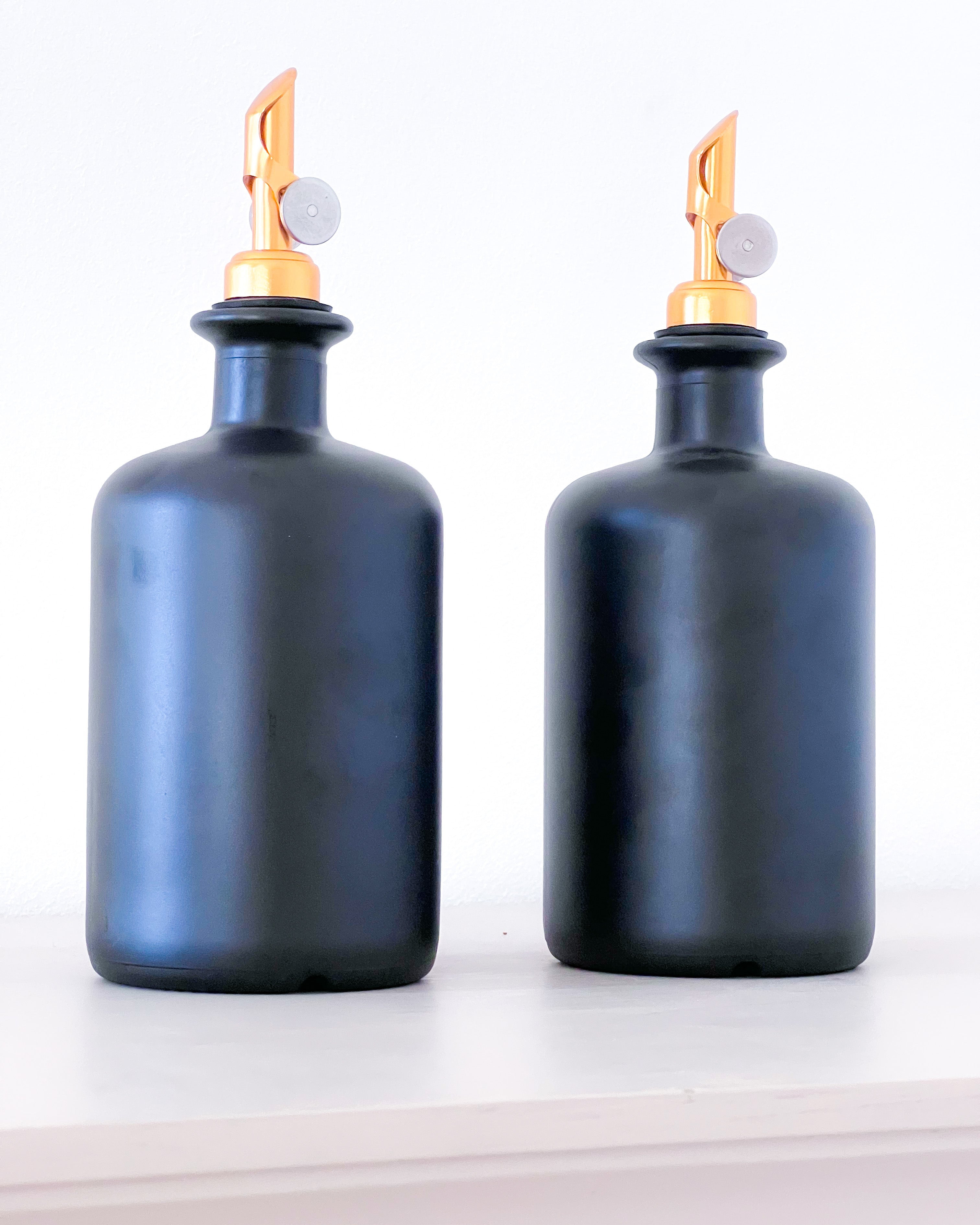 Black Glass Bottles Olive Oil &Vinegar Gold Pourer  500ml image 2